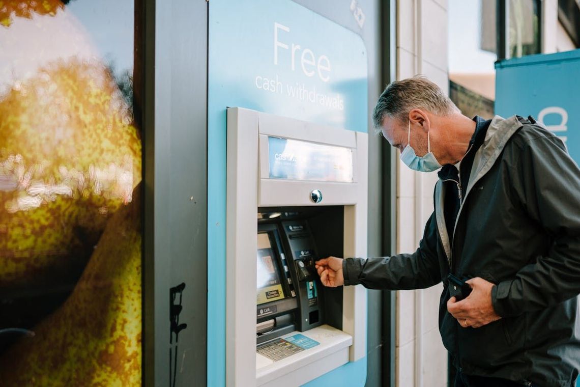 Western Union alternatives: Best options for fast and cheap international transfers